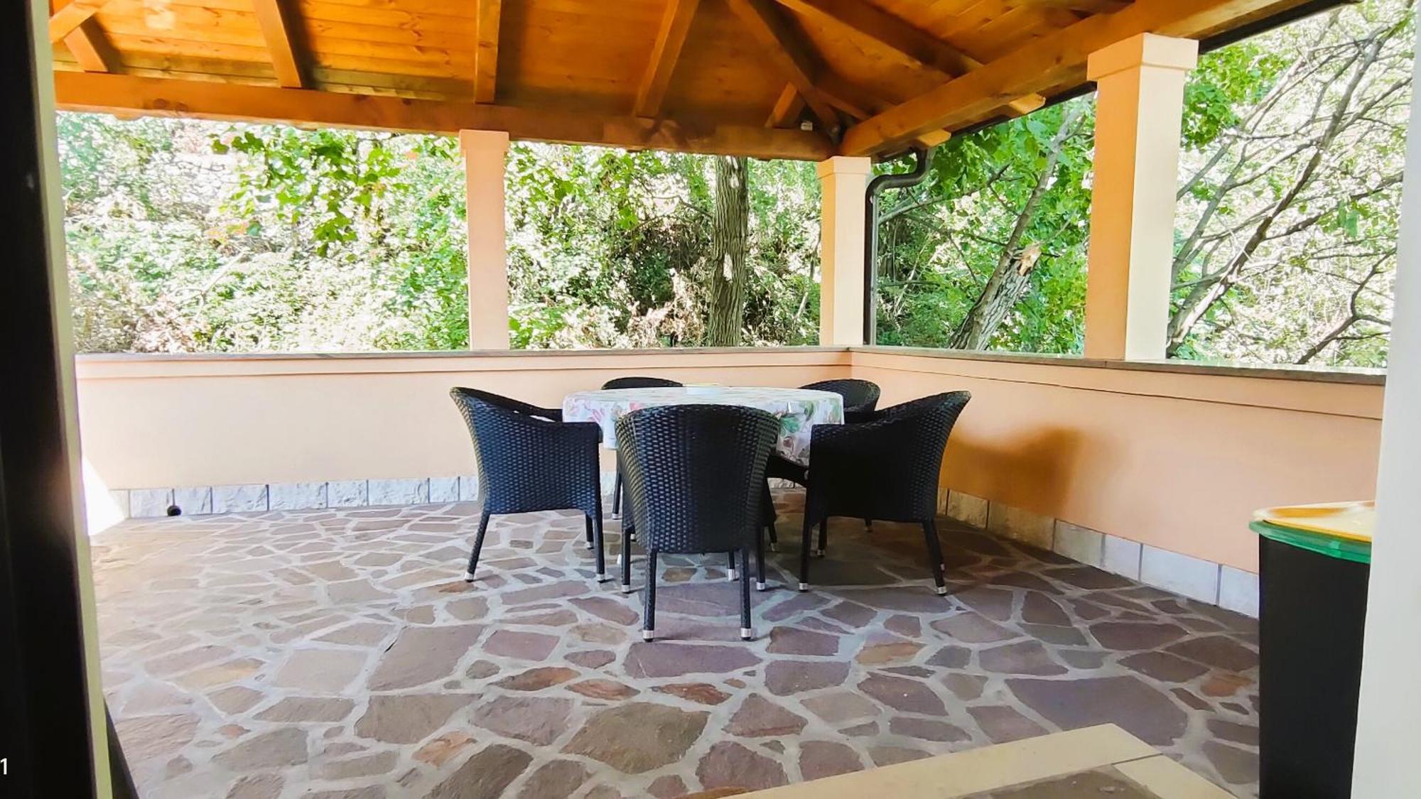 Apartment Pergola Veprinac Bagian luar foto